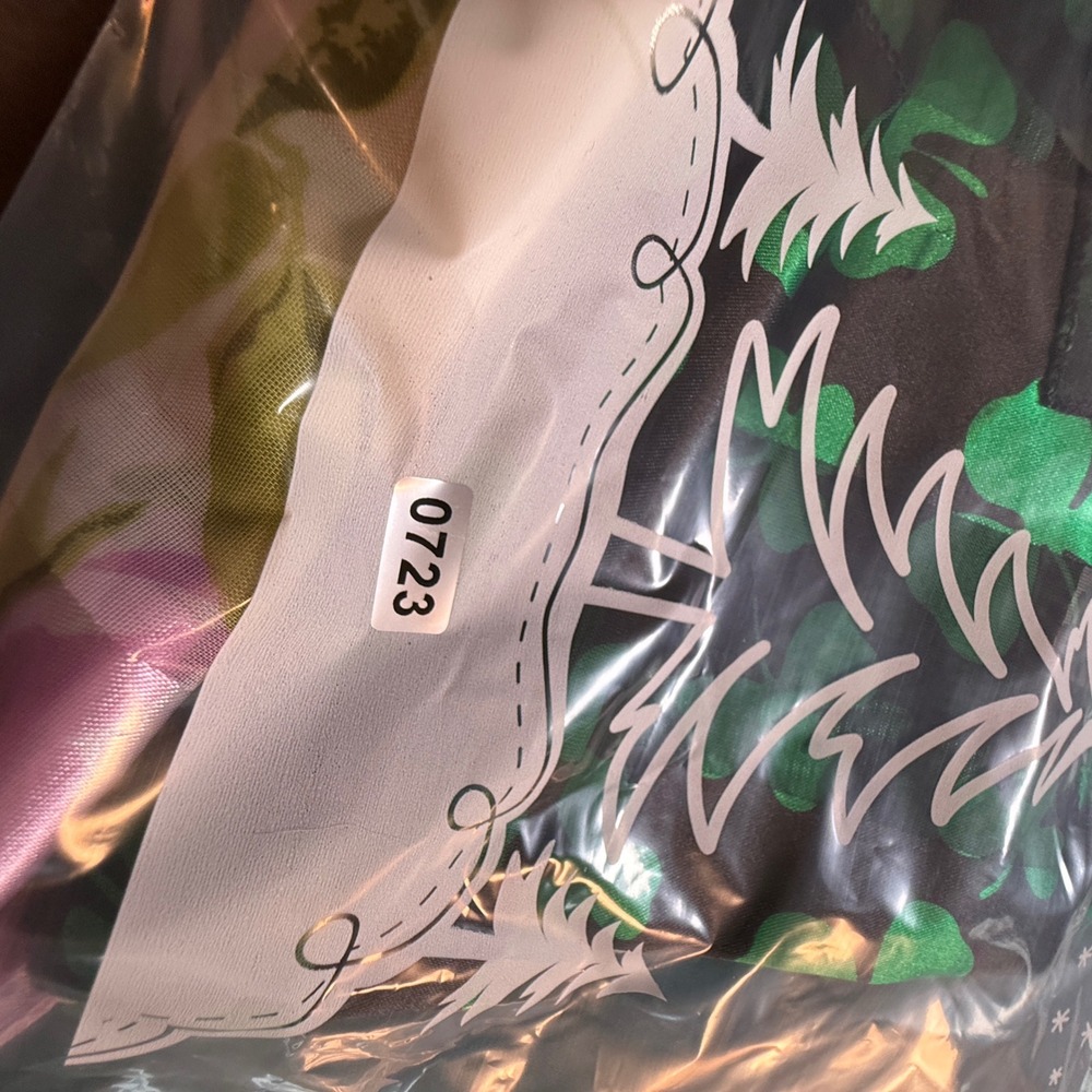 Two Sheer Scarves Clover‎ Butterfly Floral Print - Picture 13 of 13